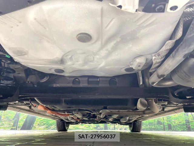 Toyota AQUA 2015-03 7325635-18