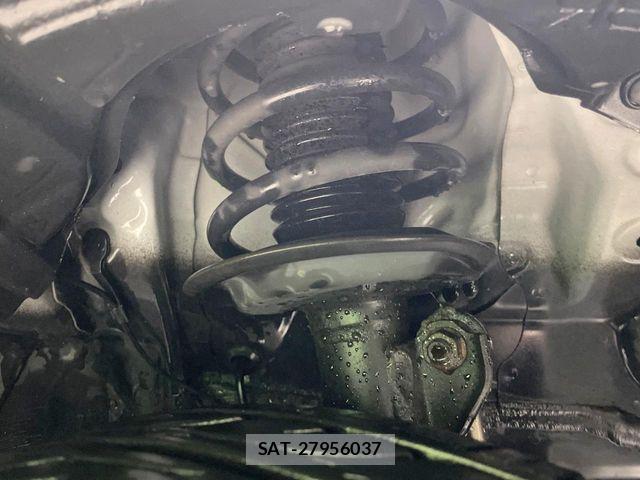 Toyota AQUA 2015-03 7325635-19