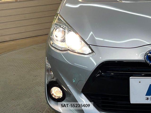 Toyota AQUA 2015-12 7325654-11