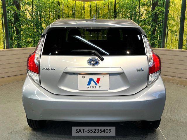 Toyota AQUA 2015-12 7325654-14