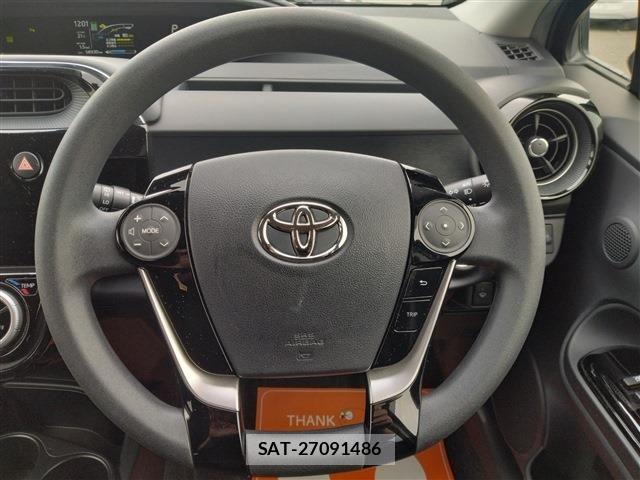 Toyota AQUA 2019-09 7325625-13