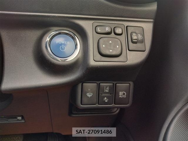 Toyota AQUA 2019-09 7325625-25