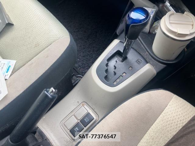 Toyota AQUA 2012-01 7325671-14