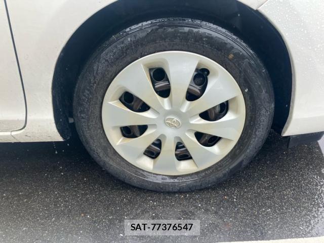 Toyota AQUA 2012-01 7325671-4