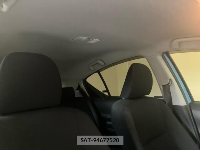 Toyota AQUA 2015-03 7325659-12