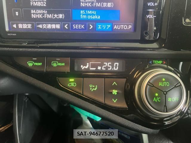 Toyota AQUA 2015-03 7325659-17