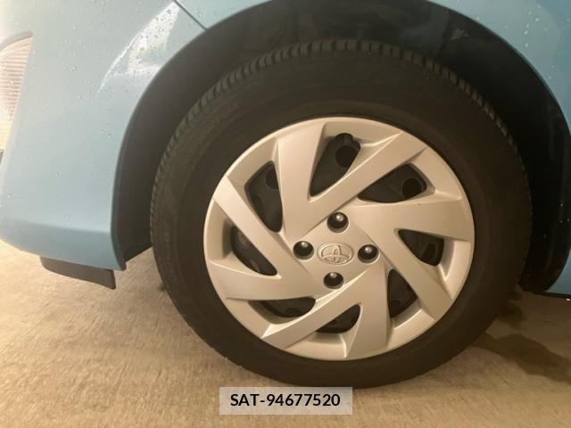 Toyota AQUA 2015-03 7325659-6