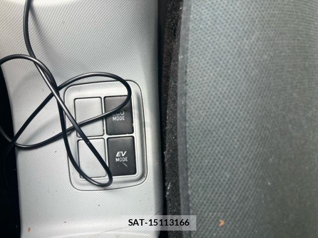 Toyota AQUA 2012-06 7325675-22