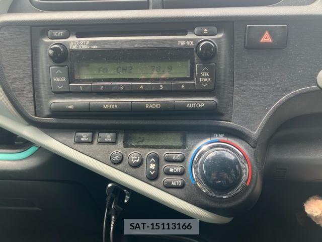 Toyota AQUA 2012-06 7325675-25