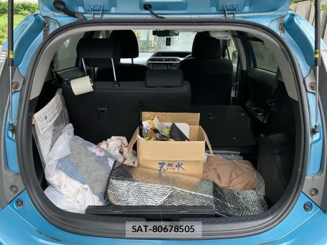Toyota AQUA 2013-10 7325662-9