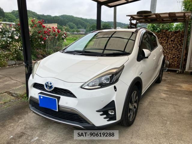 Toyota AQUA 2018-07 7325658-1