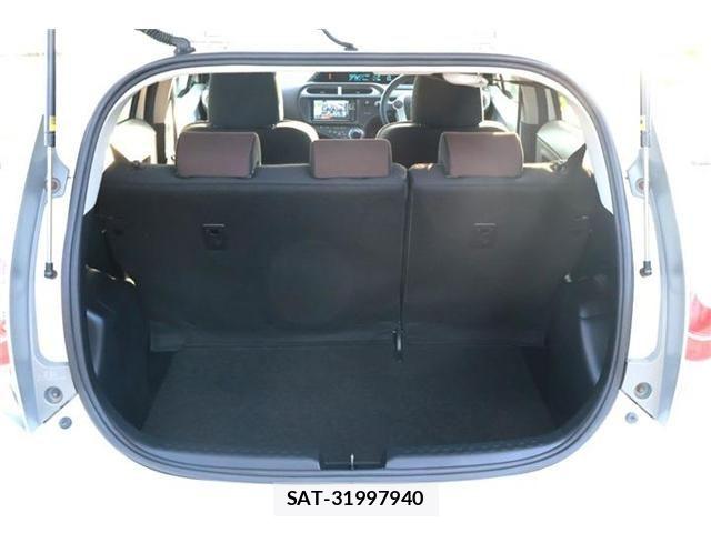 Toyota AQUA 2014-01 7325624-9