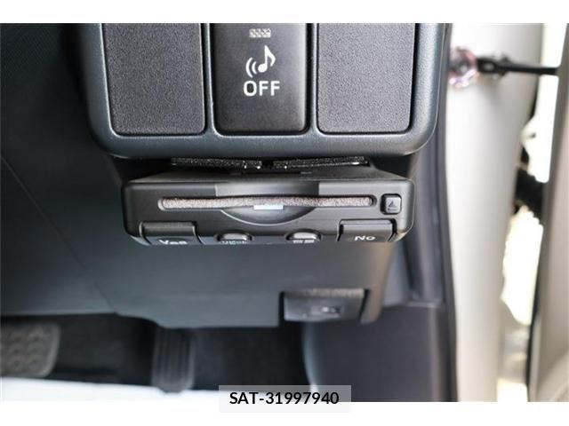 Toyota AQUA 2014-01 7325624-4