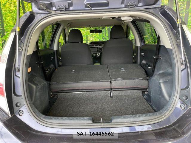 Toyota AQUA 2015-08 7325638-9