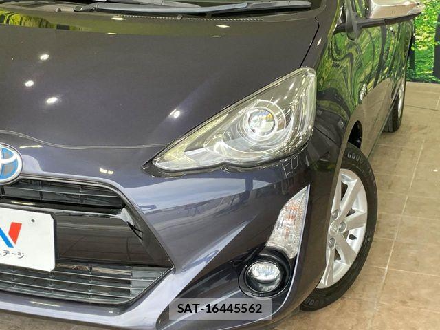 Toyota AQUA 2015-08 7325638-11