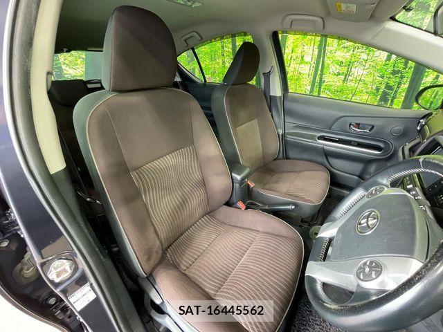 Toyota AQUA 2015-08 7325638-7