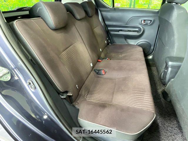 Toyota AQUA 2015-08 7325638-8