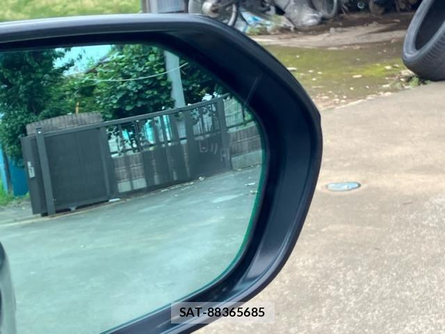 Toyota AQUA 2025-07 7325608-18