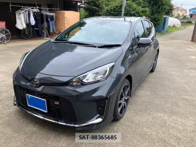 Toyota AQUA 2025-07 7325608-2