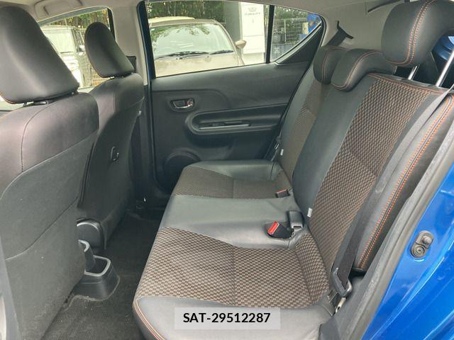 Toyota AQUA 2016-04 7325667-4