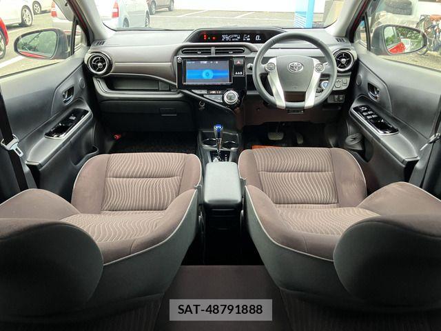Toyota AQUA 2016-03 7325663-5