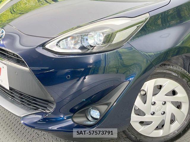 Toyota AQUA 2019-05 7325618-11