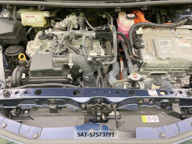 Toyota AQUA 2019-05 7325618-17