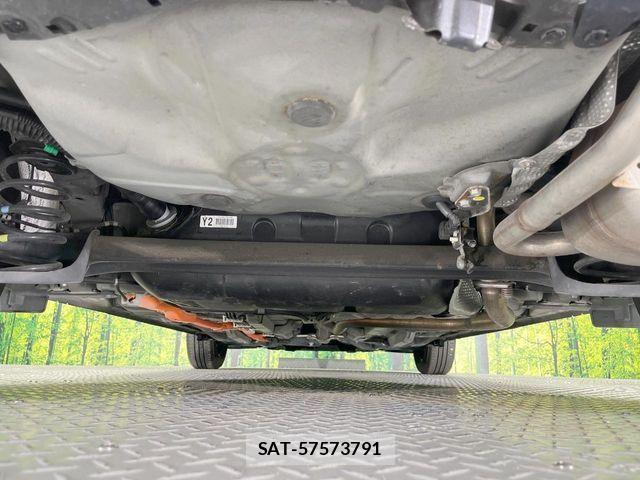 Toyota AQUA 2019-05 7325618-18