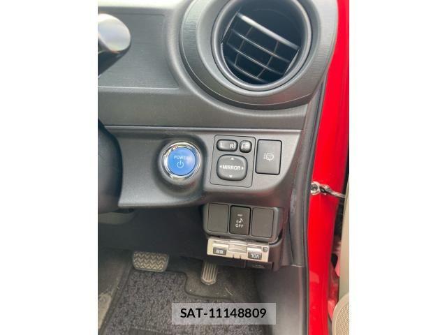 Toyota AQUA 2012-10 7325674-12