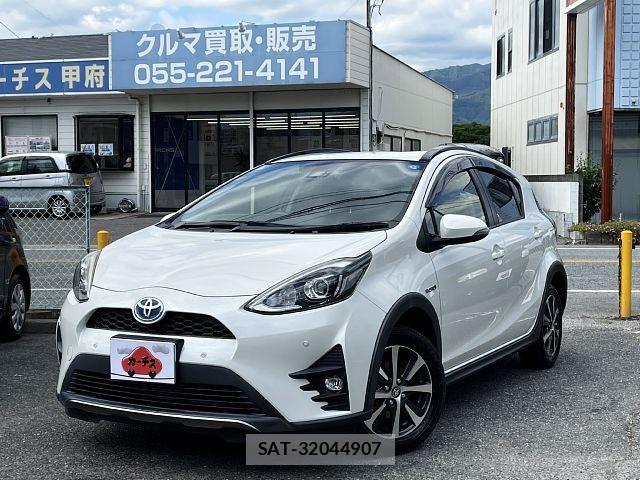 Toyota AQUA 2019-05 7325622-0