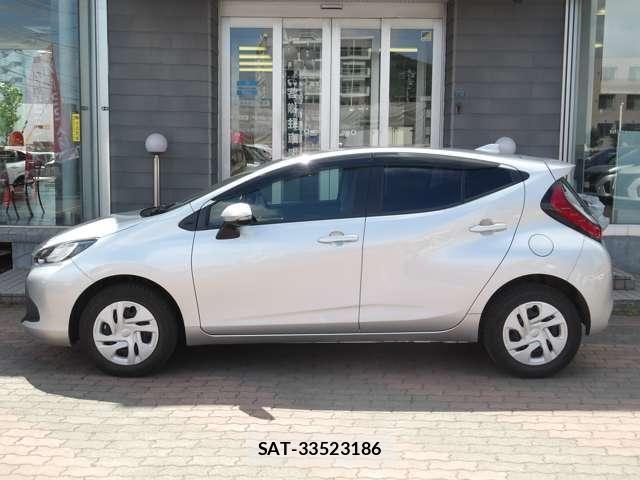 Toyota AQUA 2023-05 7325611-23