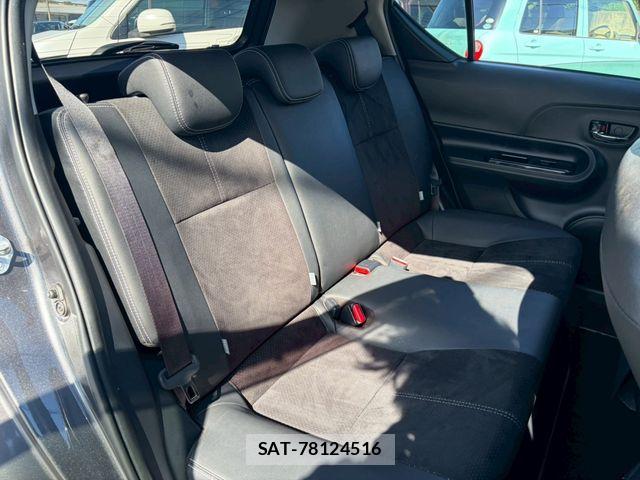 Toyota AQUA 2017-02 7325645-26