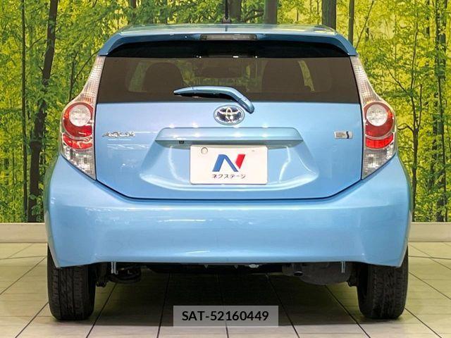 Toyota AQUA 2014-07 7325648-14