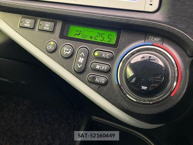 Toyota AQUA 2014-07 7325648-6