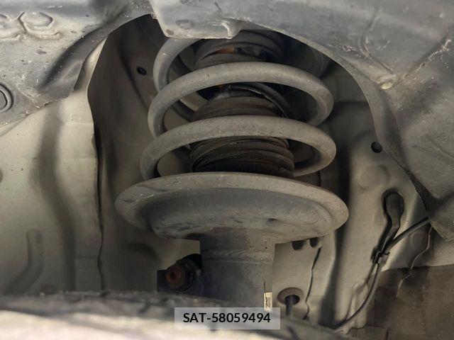 Toyota AQUA 2015-10 7325642-19