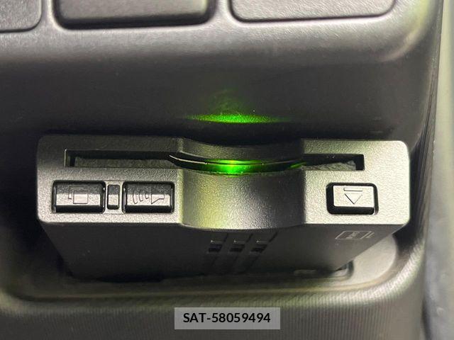 Toyota AQUA 2015-10 7325642-2