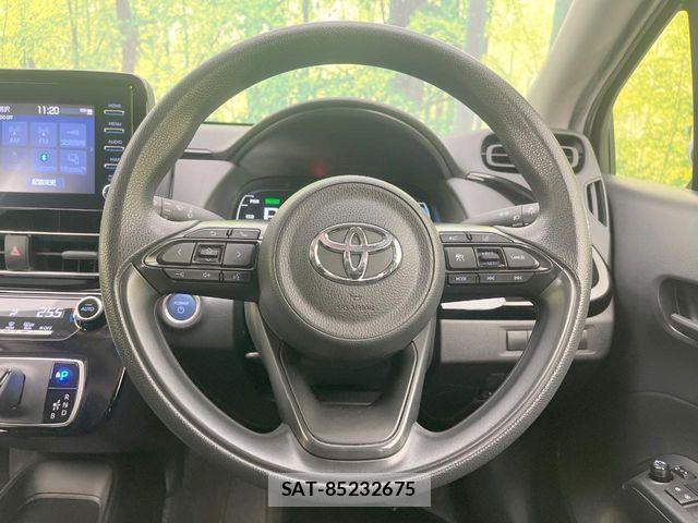 Toyota AQUA 2021-11 7325620-10