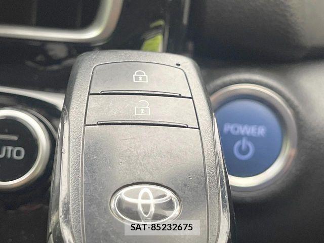 Toyota AQUA 2021-11 7325620-6