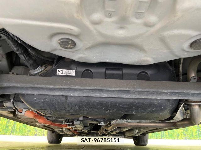 Toyota AQUA 2015-05 7325647-18