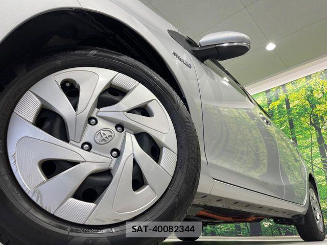 Toyota AQUA 2019-12 7356792-12