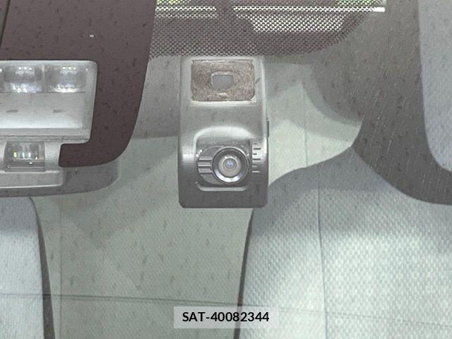 Toyota AQUA 2019-12 7356792-5