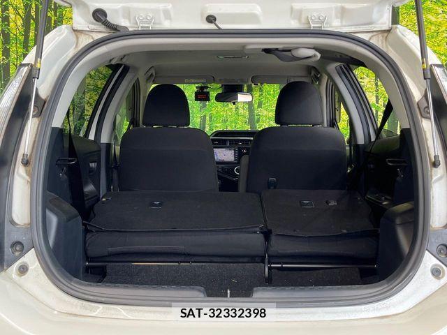 Toyota AQUA 2020-02 7356774-9