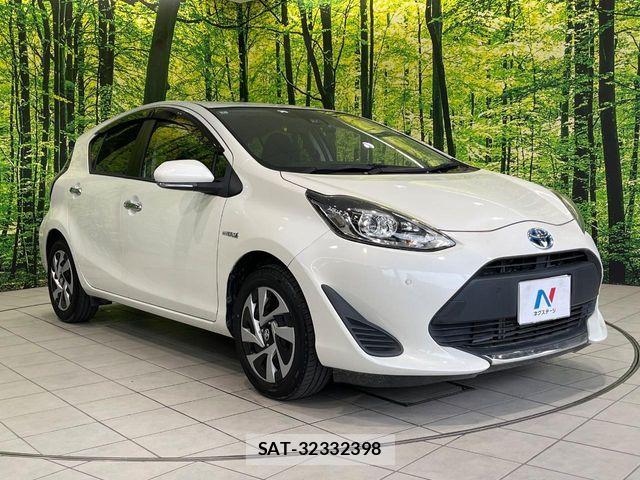 Toyota AQUA 2020-02 7356774-15