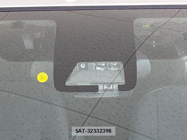 Toyota AQUA 2020-02 7356774-2