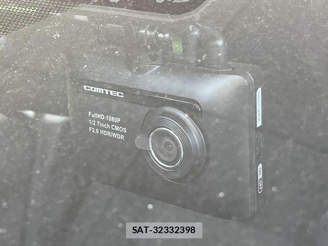 Toyota AQUA 2020-02 7356774-6