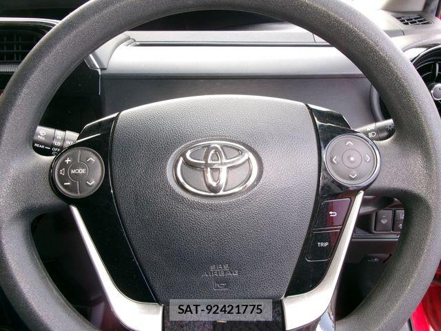 Toyota AQUA 2017-06 7356807-14