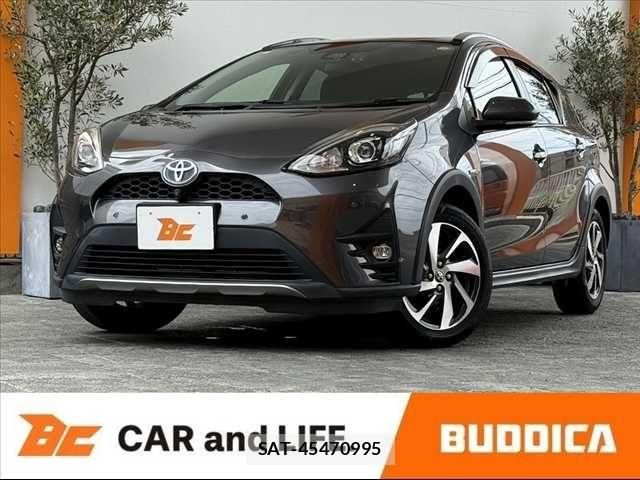 Toyota AQUA 2019-07 7356790-0