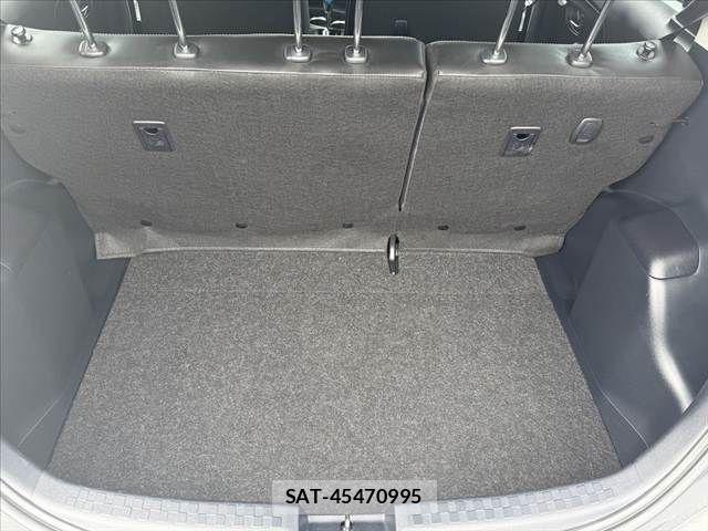 Toyota AQUA 2019-07 7356790-19