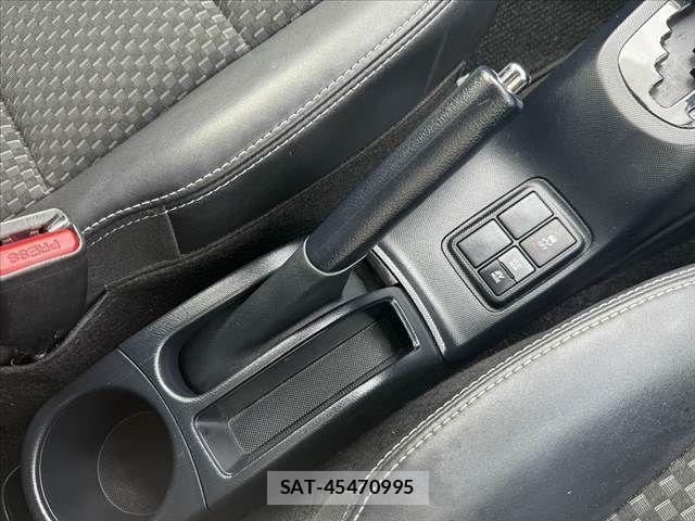 Toyota AQUA 2019-07 7356790-21