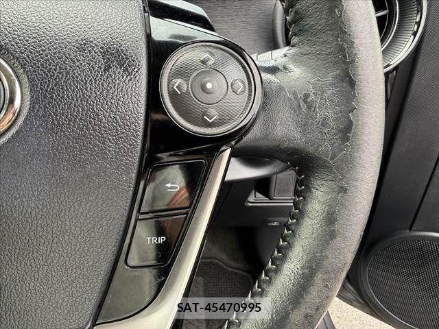 Toyota AQUA 2019-07 7356790-28